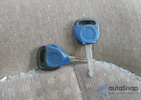 2000 Chevrolet Blazer Ls from USA, damaged, VIN 1GNDT13WXY2308038